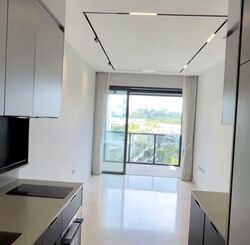 Haus On Handy (D9), Condominium #558481531